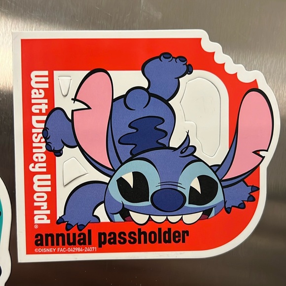Disney | Other | Walt Disney World Annual Pass Stitch Passholder Magnet ...